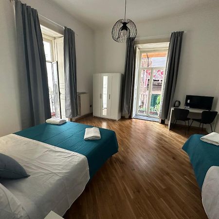 Carme Guest House เนเปิลส์ ภายนอก รูปภาพ